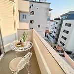 Apartment Golden