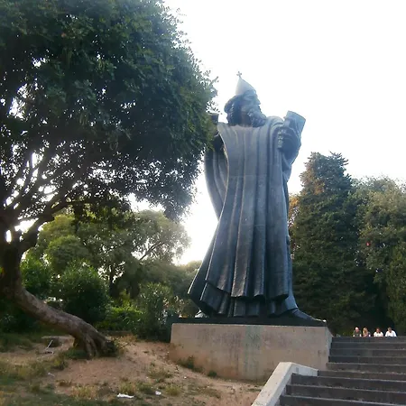 Апартаменты Golden Сплит